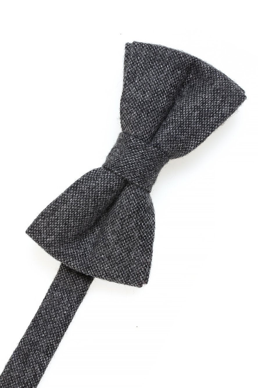 BLACKTIE Charcoal Tweed Bow Tie