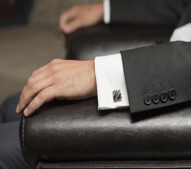 A Guide to Choosing the Right Cufflinks
