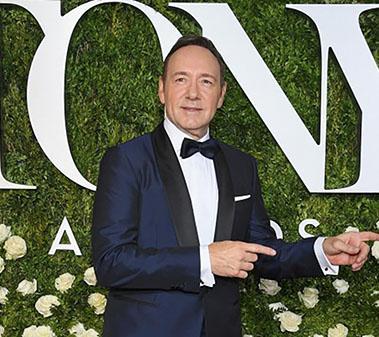 Forget Men in Black... At the 2017 Tony Awards, It Was Men in Blue