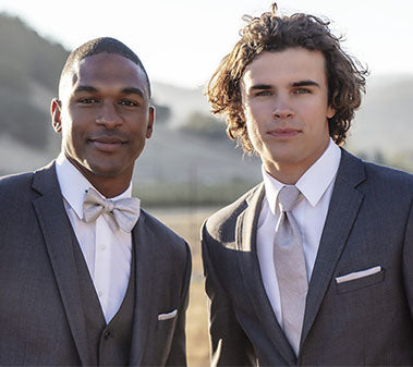 can a guy wear a dress to prom 9 Crazy Suits Guys ~Actually~ Rocked to Prom