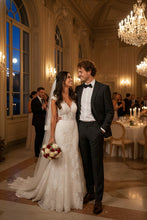 Black Windowpane 2-Button Notch Suit (2-Piece Set)