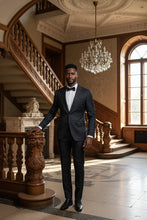 Alessandro Vitello Dark Grey Windowpane 2-Button Notch Suit (2-Piece Set)