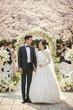 Alessandro Vitello Grey Windowpane 2-Button Notch Suit (2-Piece Set)