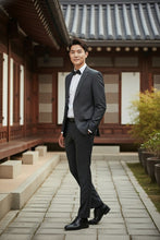 Alessandro Vitello Grey Windowpane 2-Button Notch Suit (2-Piece Set)