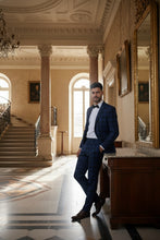 Alessandro Vitello Navy Windowpane 2-Button Notch Suit (2-Piece Set)