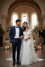 Alessandro Vitello Navy Windowpane 2-Button Notch Suit (2-Piece Set)