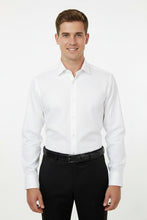 Cardi "Jamison" White Twill Spread Collar Dress Shirt