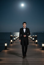 "Gabriel" Black Tailcoat Tuxedo (2-Piece Set)