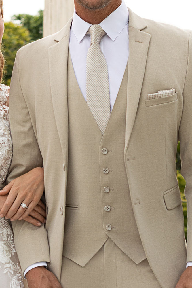 Mark of Distinction Tan "Metro" Vest