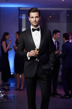 Mattarazi "Venezia Peak" Black 1-button Peak Tuxedo (2-Piece Set)