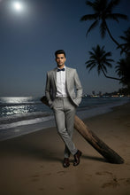 RN Collection Grey Windowpane 2-Button Notch Suit (2-Piece Set)