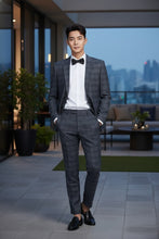 RN Collection Grey Windowpane 2-Button Notch Suit (2-Piece Set)