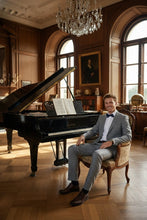 RN Collection Grey Windowpane 2-Button Notch Suit (2-Piece Set)