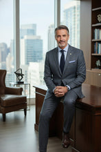 RN Collection Light Grey Windowpane 2-Button Notch Suit (2-Piece Set)