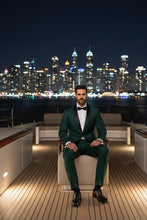 RN Collection "Paris" Green 1-Button Shawl Tuxedo (2-Piece Set)