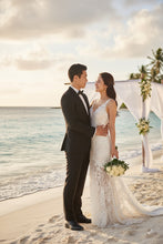 RN Collection "Rafael" Black 2-Button Notch Suit (2-Piece Set)