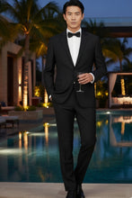 RN Collection "Rafael" Black 2-Button Notch Suit (2-Piece Set)
