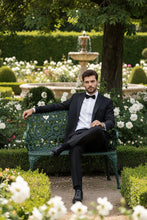 Tiglio "Tufo Trofeo" Black 2-Button Peak Tuxedo (2-Piece Set)