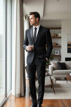 Vinci "Giorgio" Black Vinci Tuxedo (2-Piece Set)