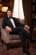 Vinci "Kingsley" Black Double-Breasted Tuxedo (2-Piece Set)