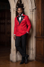 Vinci "Kingsley" Red Double-Breasted Tuxedo (2-Piece Set)