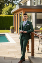 Vinci "Preston" Hunter Green 2-Button Notch Suit (3-Piece Set)