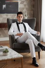 Vinci "Sleek" White Vinci 1-Button Shawl Tuxedo (2-Piece Set)