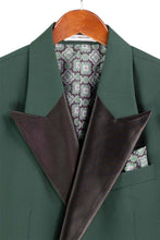 Vinci "Vanderbilt" Hunter Green Double-Breasted Tuxedo (2-Piece Set)
