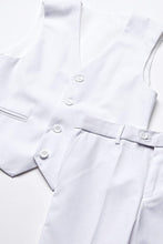 Geoffrey Beene "Austin" Kids White 5-Piece Suit (Geoffrey Beene / AXNY)